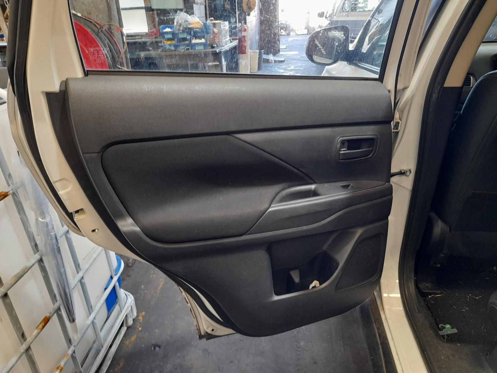 View Auto part Ecu Mitsubishi Outlander 2014