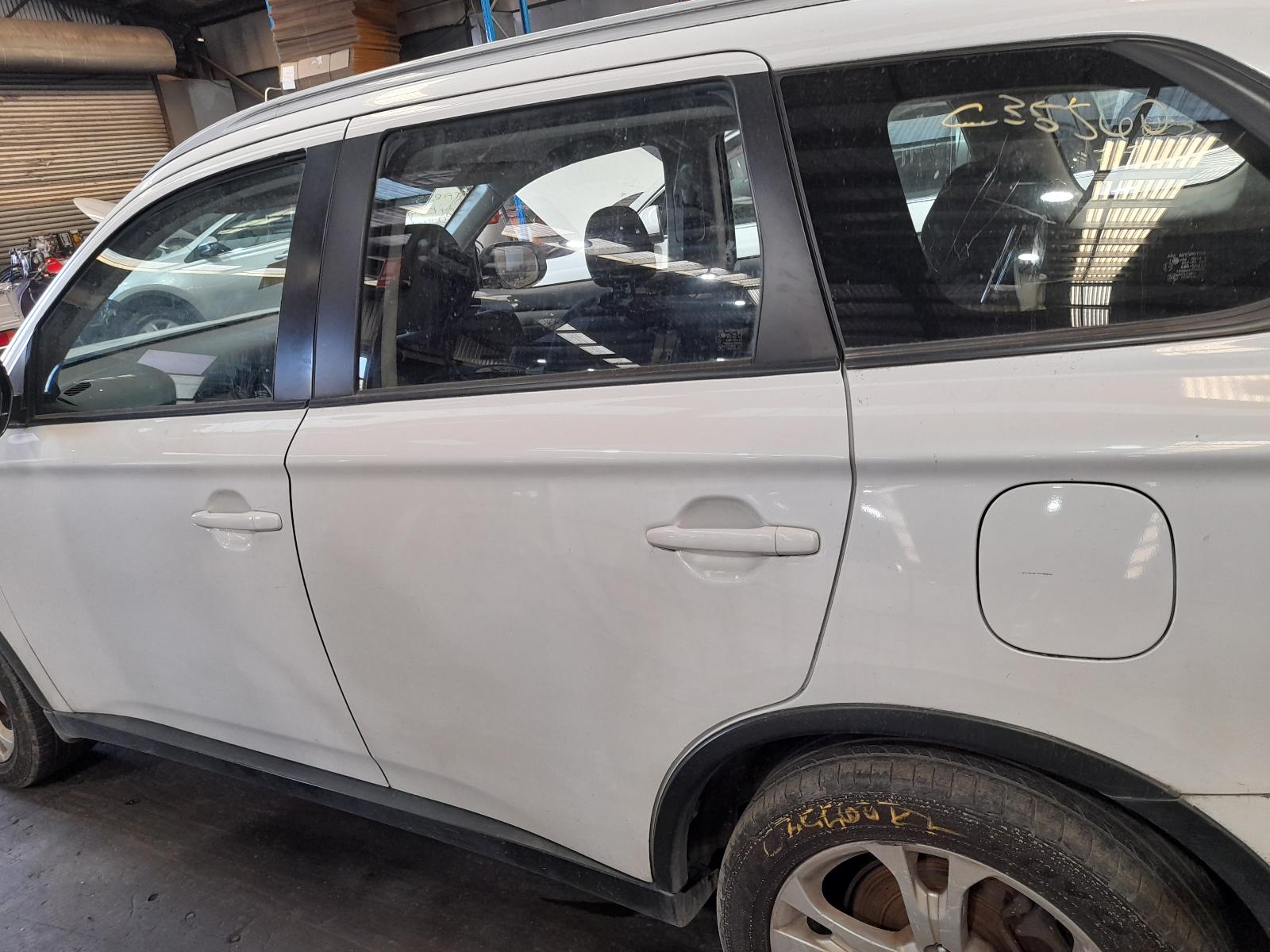 View Auto part Ecu Mitsubishi Outlander 2014