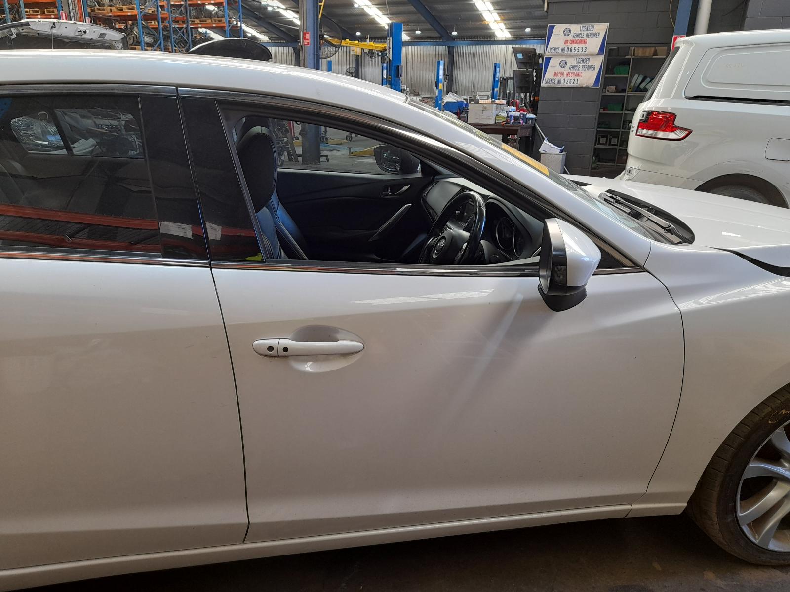View Auto part Airbag Module/Sensor Mazda 6 2014