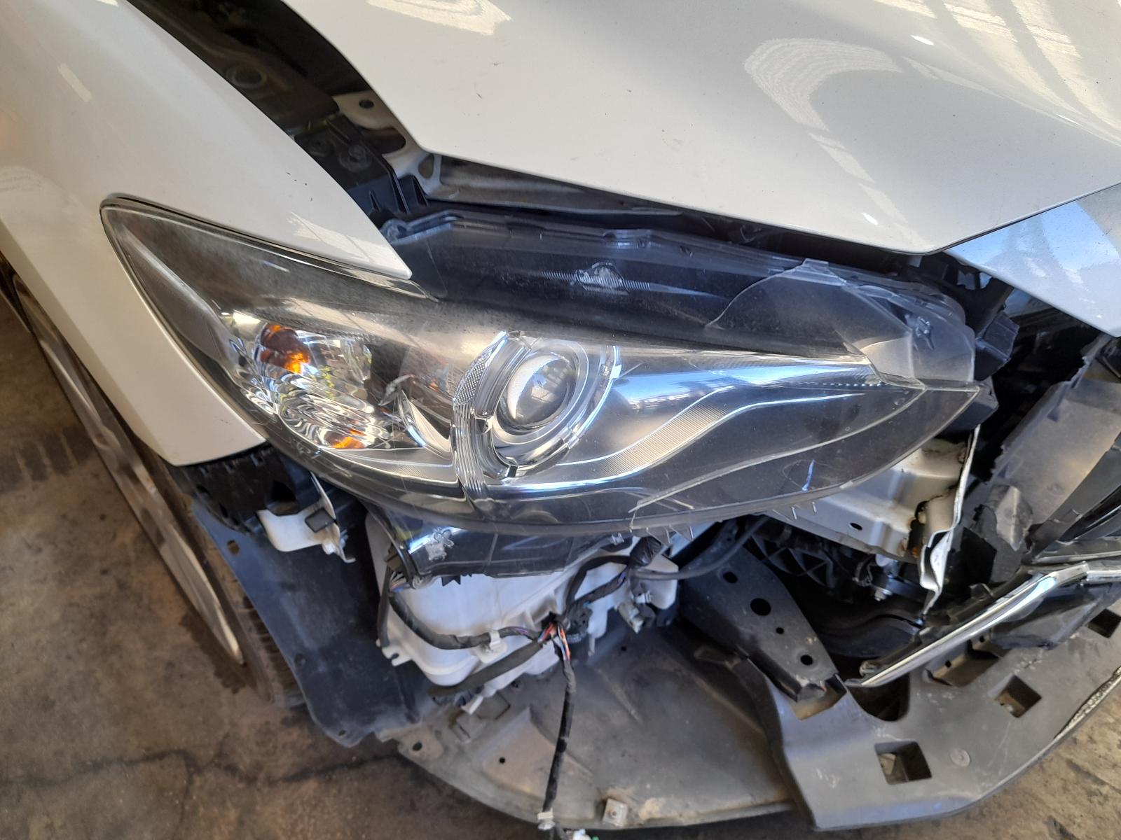View Auto part Airbag Module/Sensor Mazda 6 2014