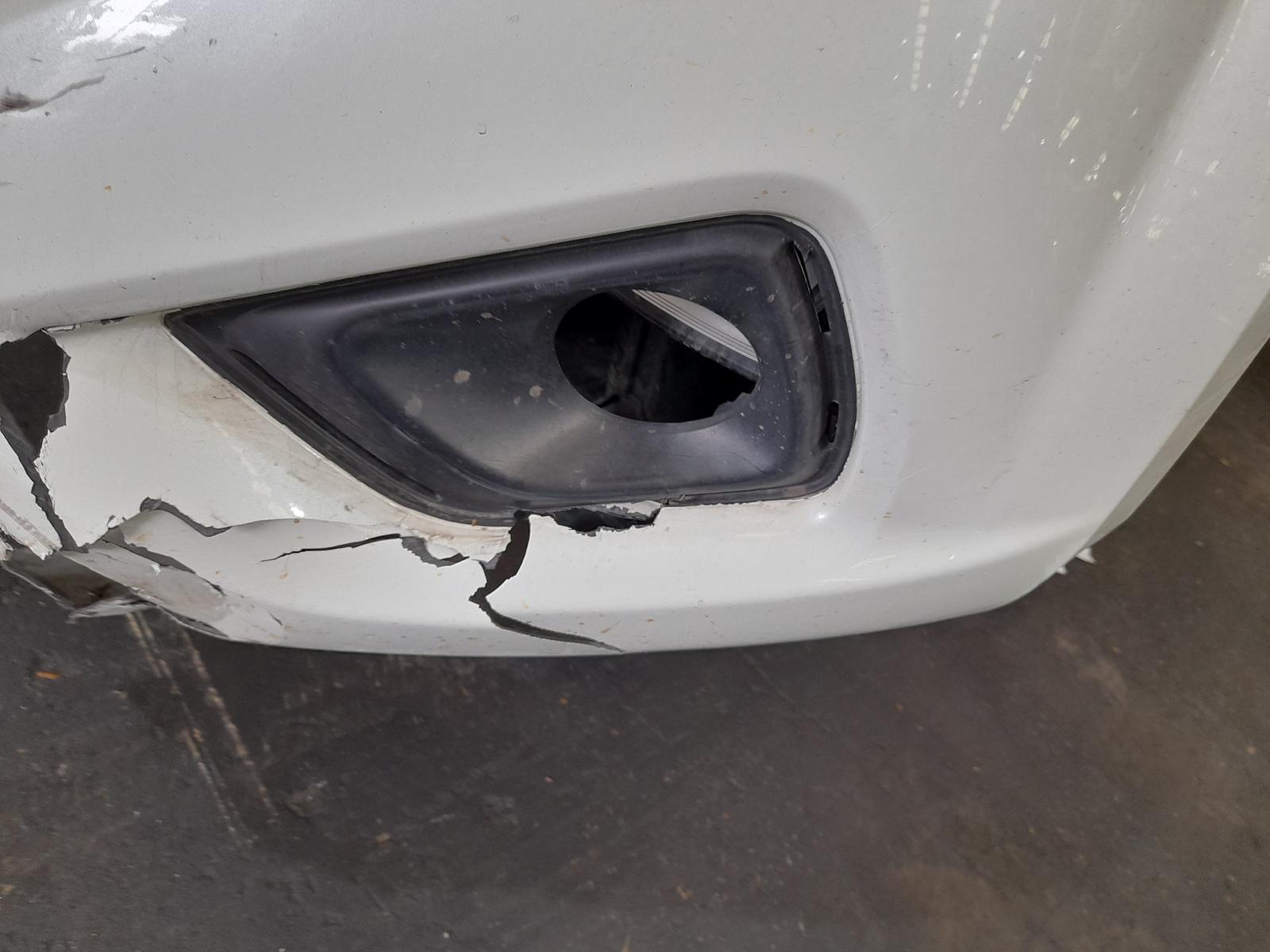 View Auto part Ecu Nissan Navara 2016