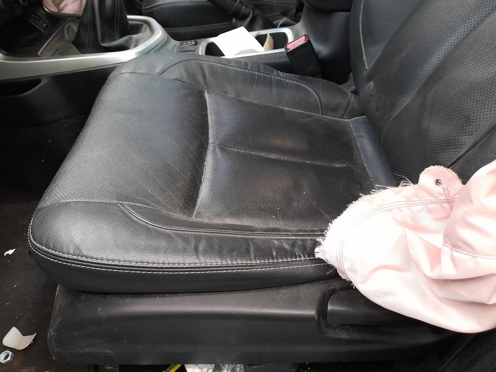 View Auto part Ecu Nissan Navara 2016