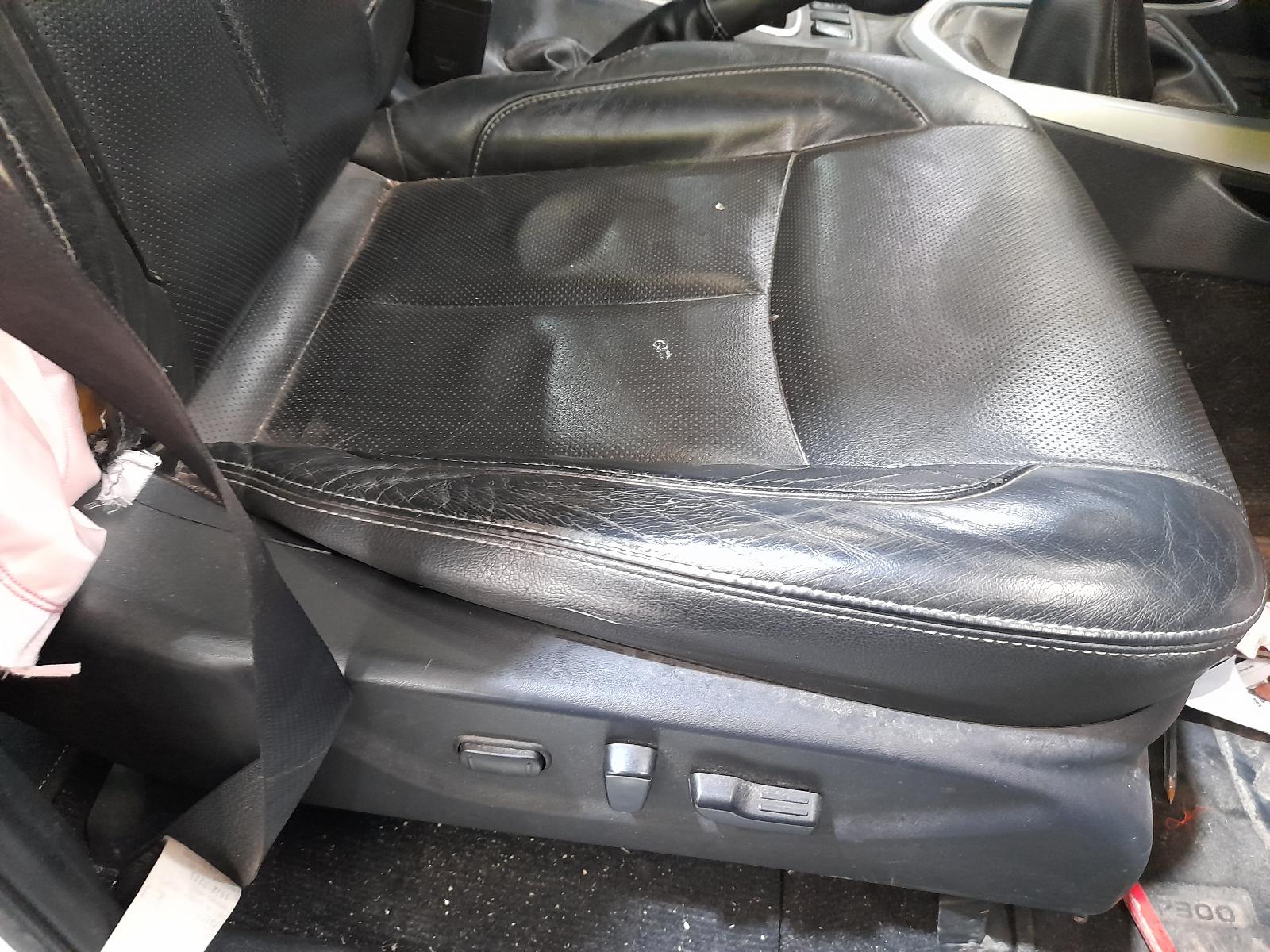 View Auto part Ecu Nissan Navara 2016