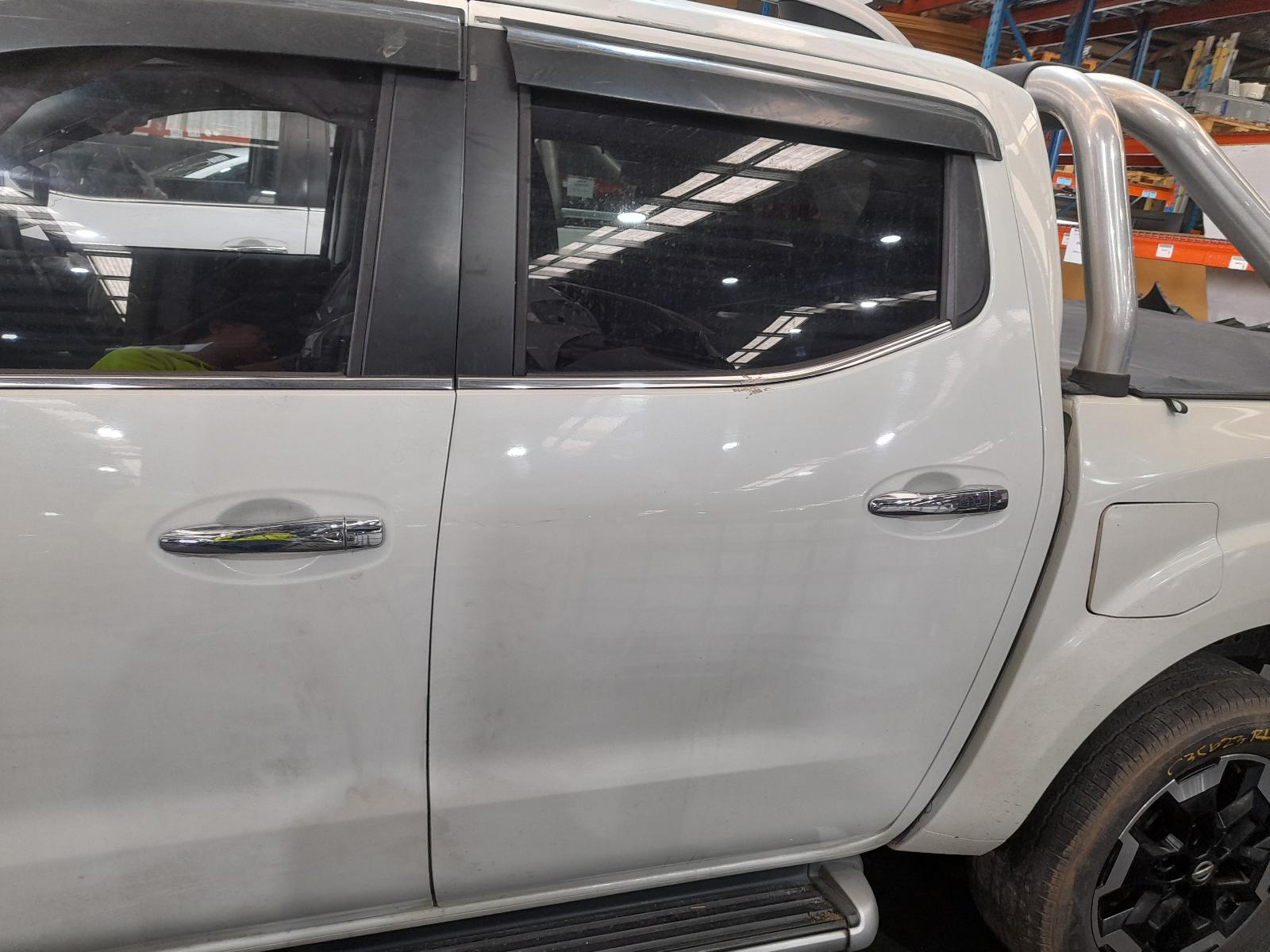 View Auto part Ecu Nissan Navara 2016