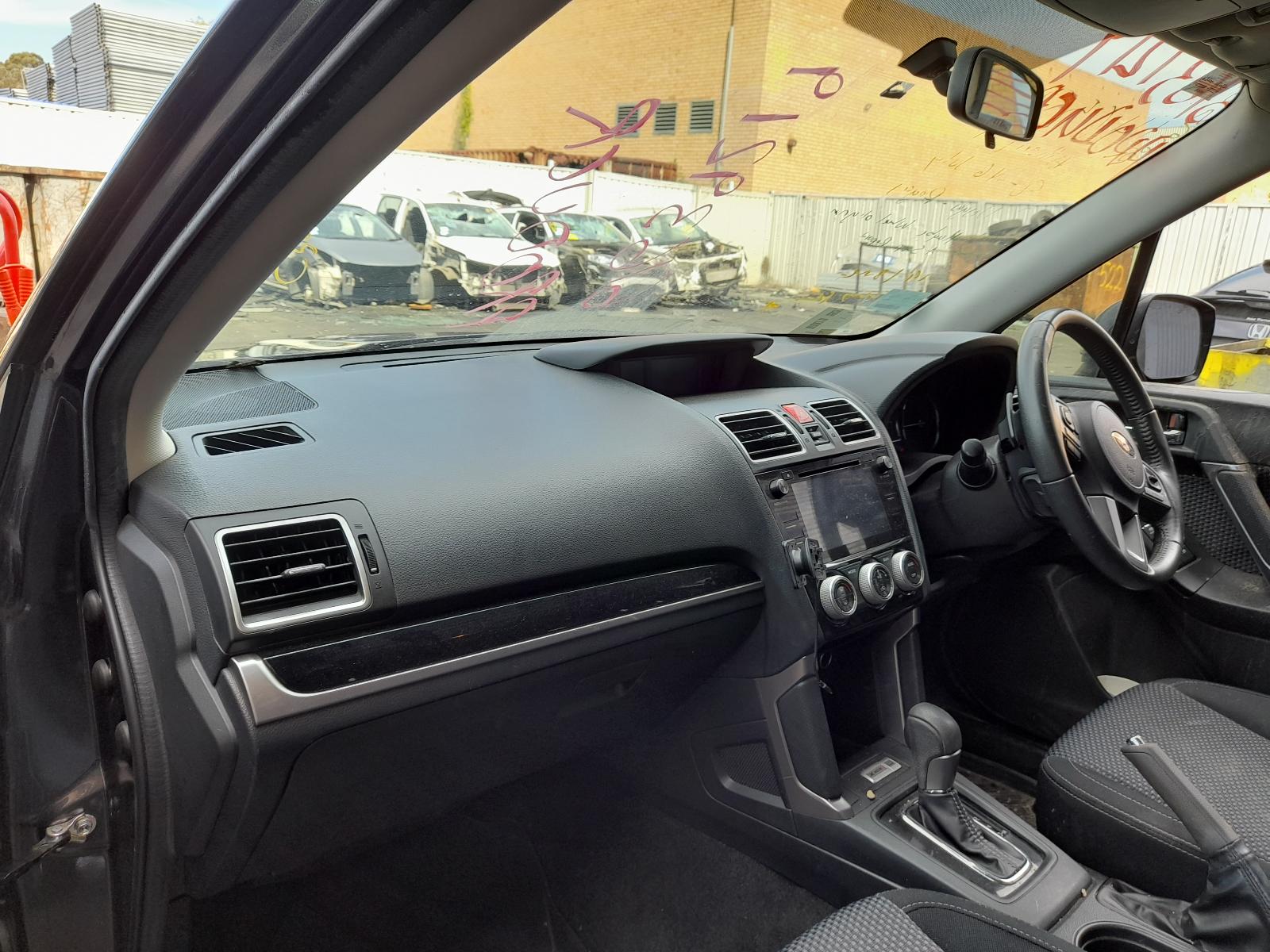 View Auto part Trans/Gearbox Subaru Forester 2016