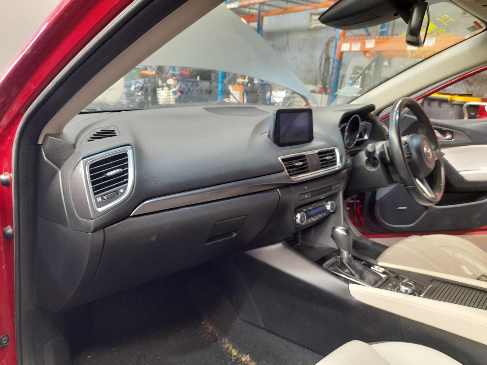 View Auto part Door/Boot/Gate Lock Mazda 3 2017
