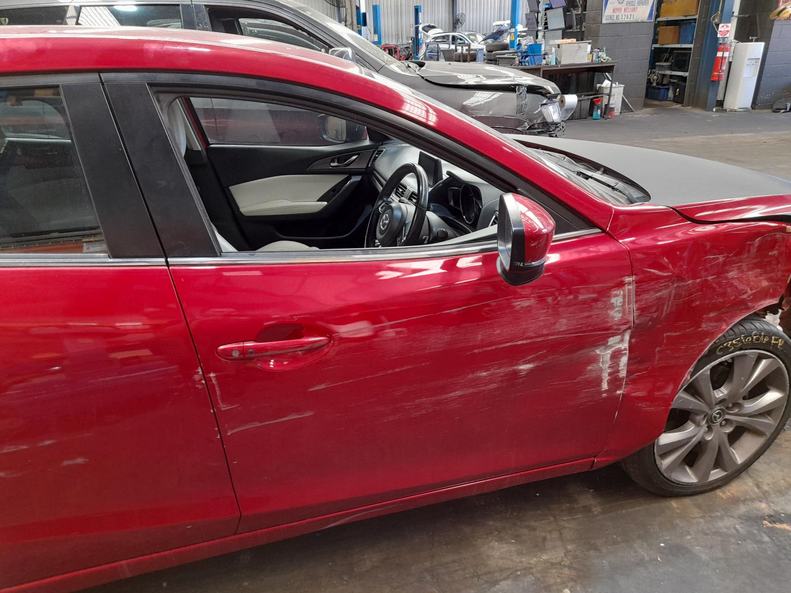 View Auto part Door/Boot/Gate Lock Mazda 3 2017