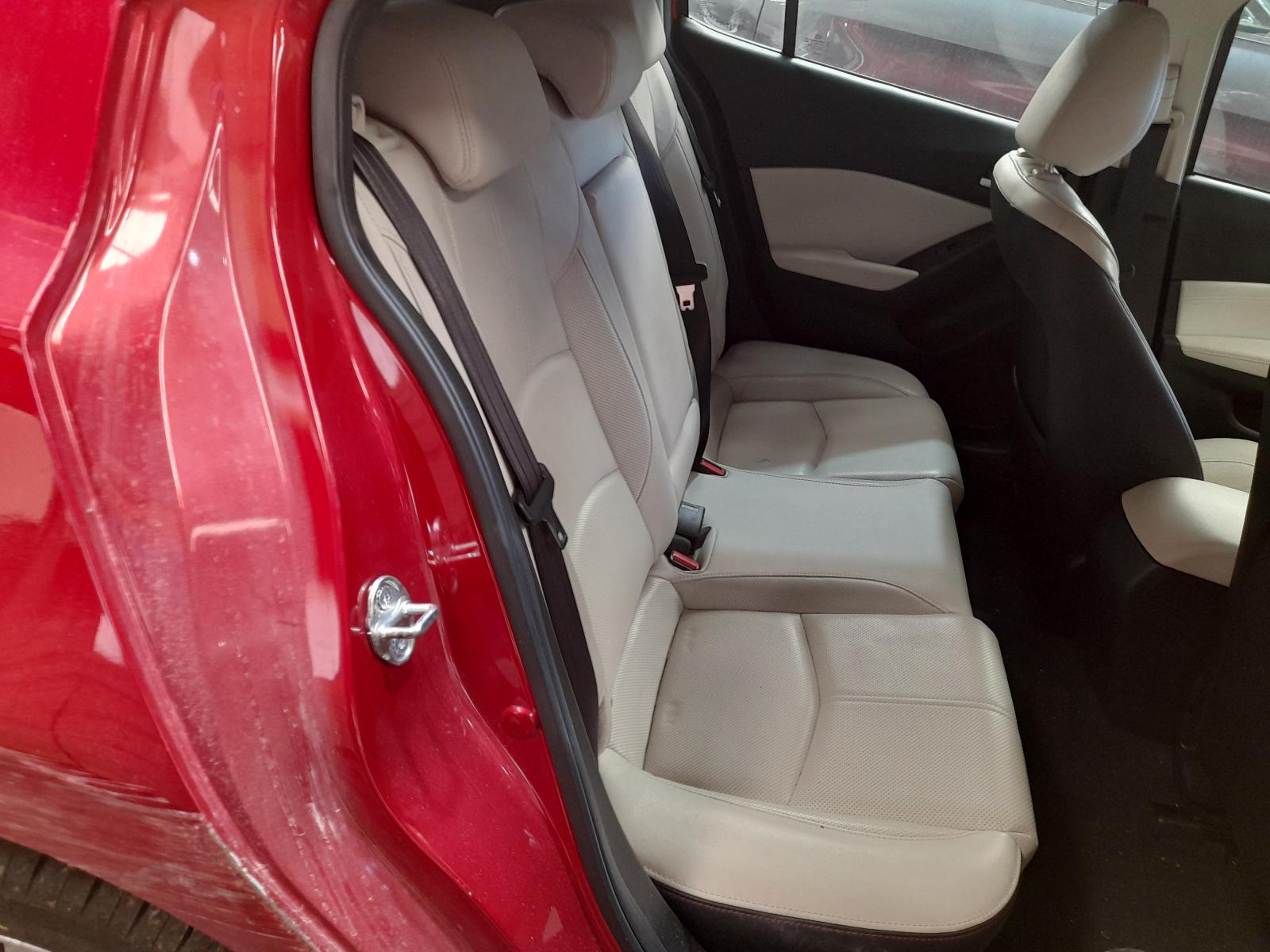 View Auto part Door/Boot/Gate Lock Mazda 3 2017