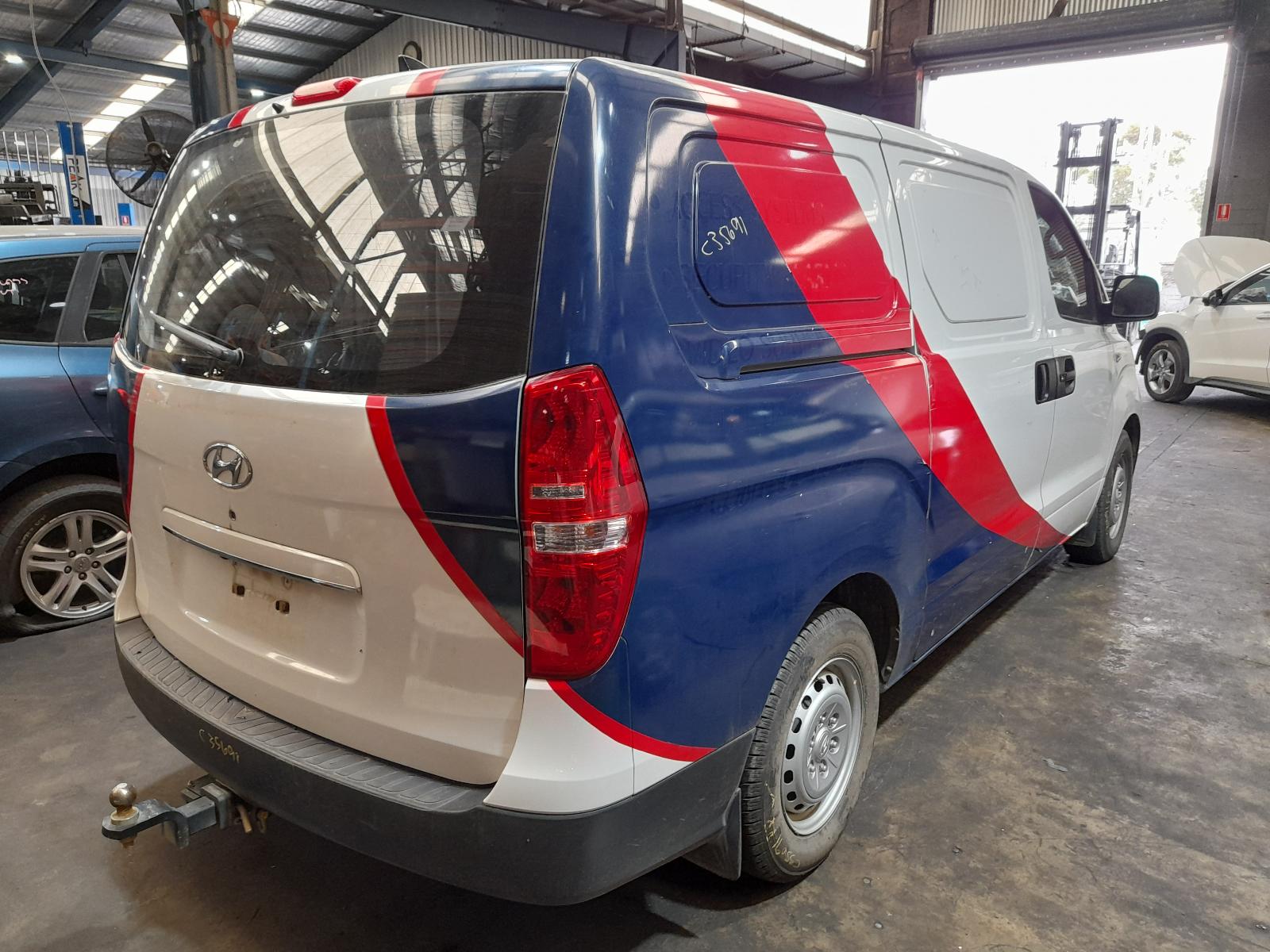 View Auto part null Hyundai Iload/imax 2020