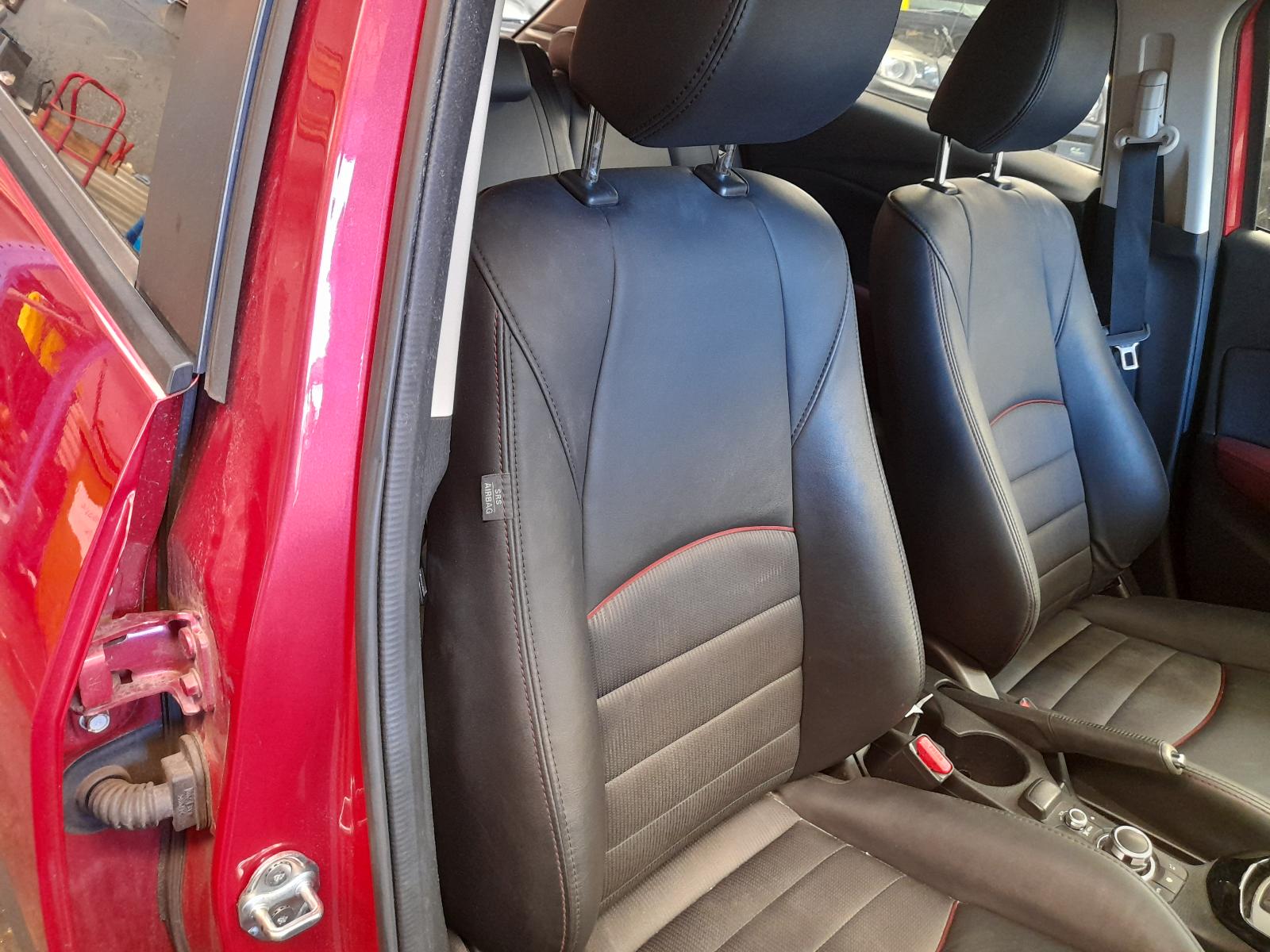 View Auto part Sunvisor Mazda Cx3 2015