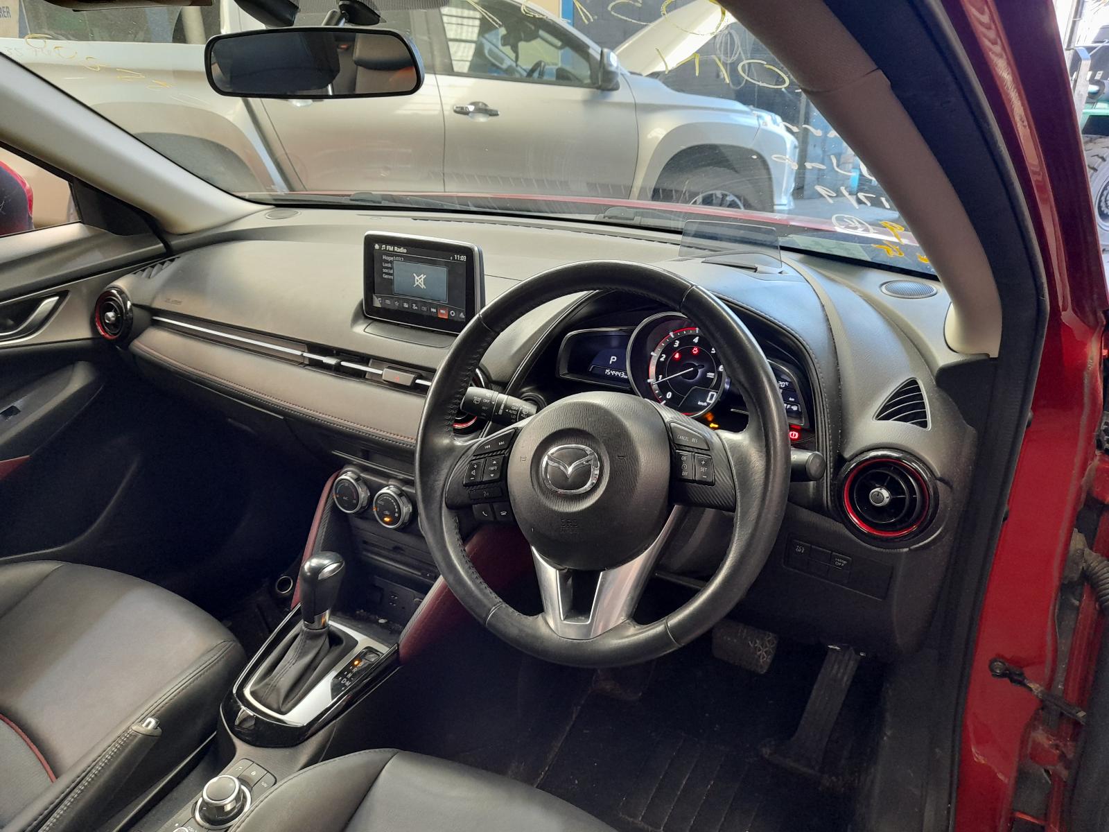 View Auto part Sunvisor Mazda Cx3 2015