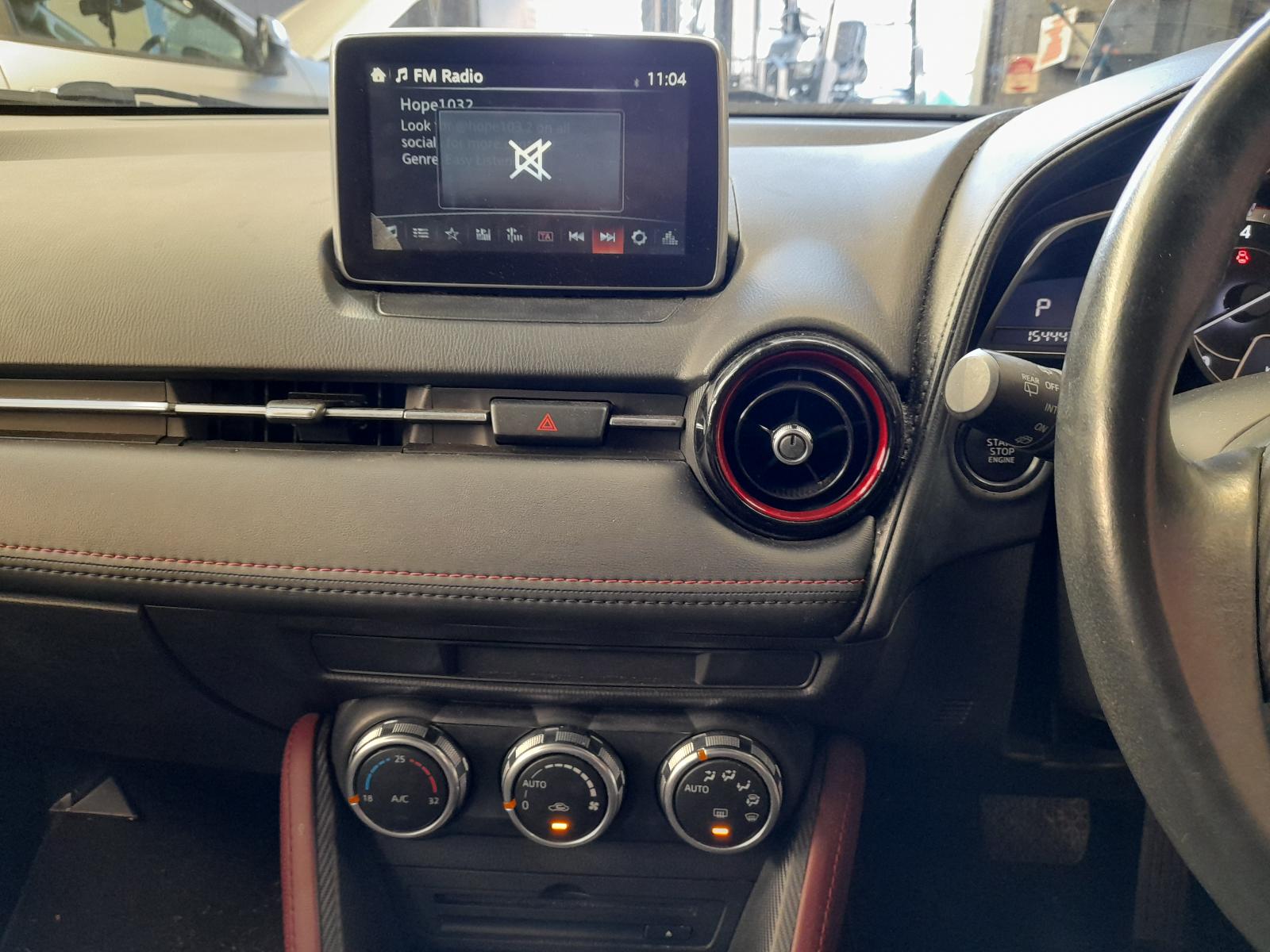 View Auto part Sunvisor Mazda Cx3 2015