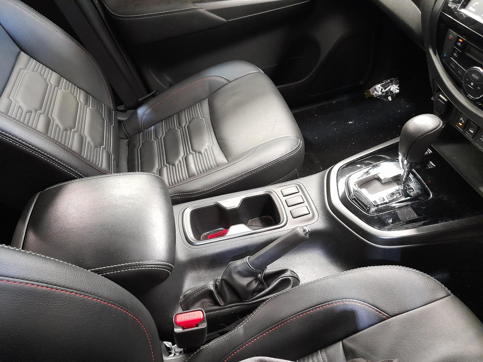 View Auto part Ecu Nissan Navara 2021