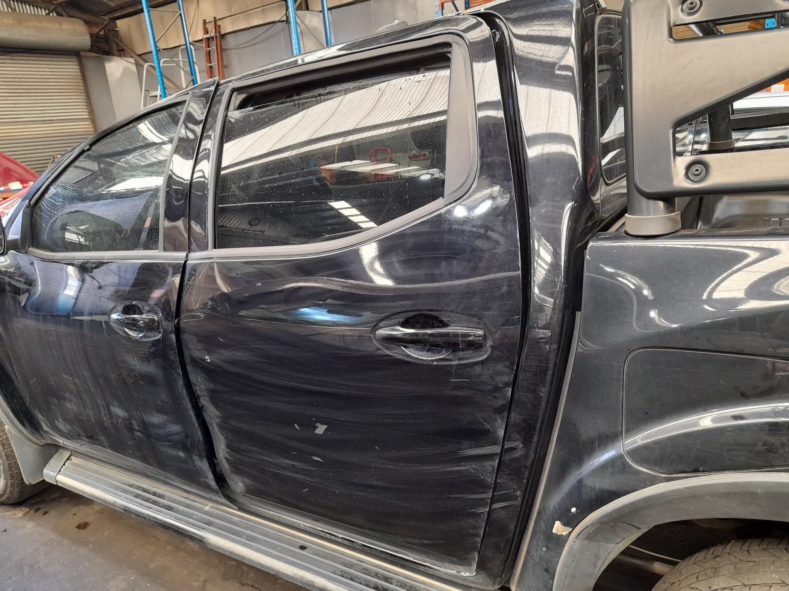 View Auto part Ecu Nissan Navara 2021