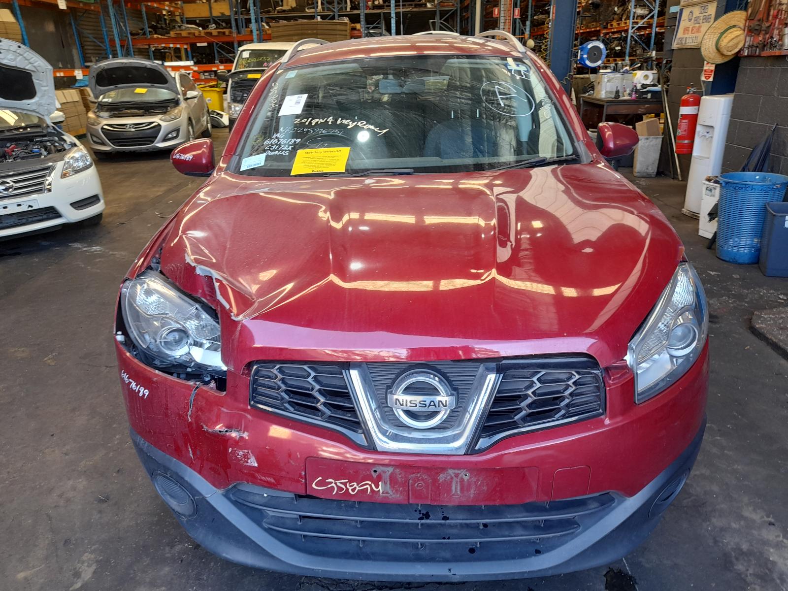 2012 Nissan Dualis Parcel Shelf Cargo Blind View Auto part Parcel Shelf Cargo Blind Nissan Dualis 2012
