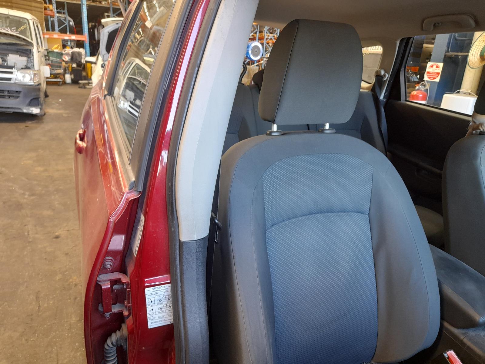 2012 Nissan Dualis Parcel Shelf Cargo Blind View Auto part Parcel Shelf Cargo Blind Nissan Dualis 2012