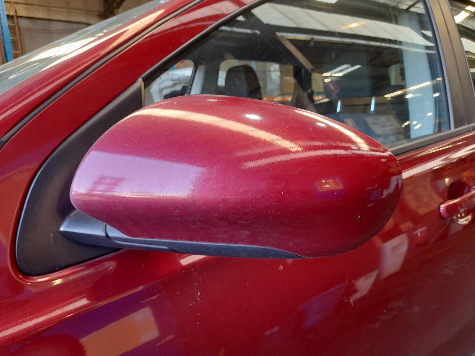 2012 Nissan Dualis Parcel Shelf Cargo Blind View Auto part Parcel Shelf Cargo Blind Nissan Dualis 2012
