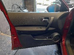 View Auto part Parcel Shelf Cargo Blind Nissan Dualis 2012