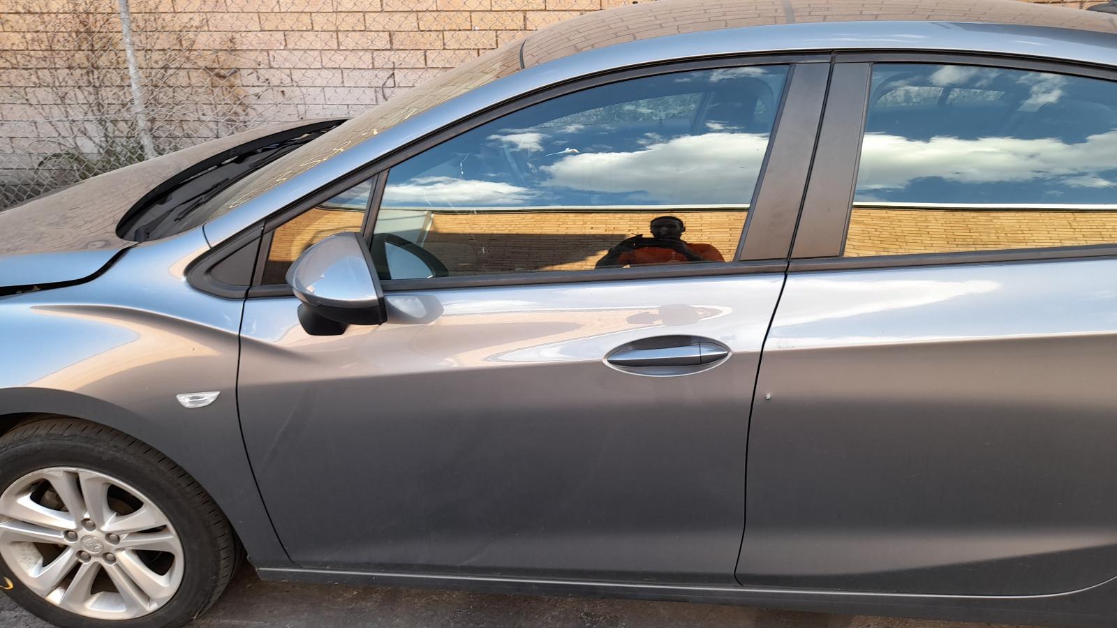 View Auto part Door/Boot/Gate Lock Holden Astra 2017