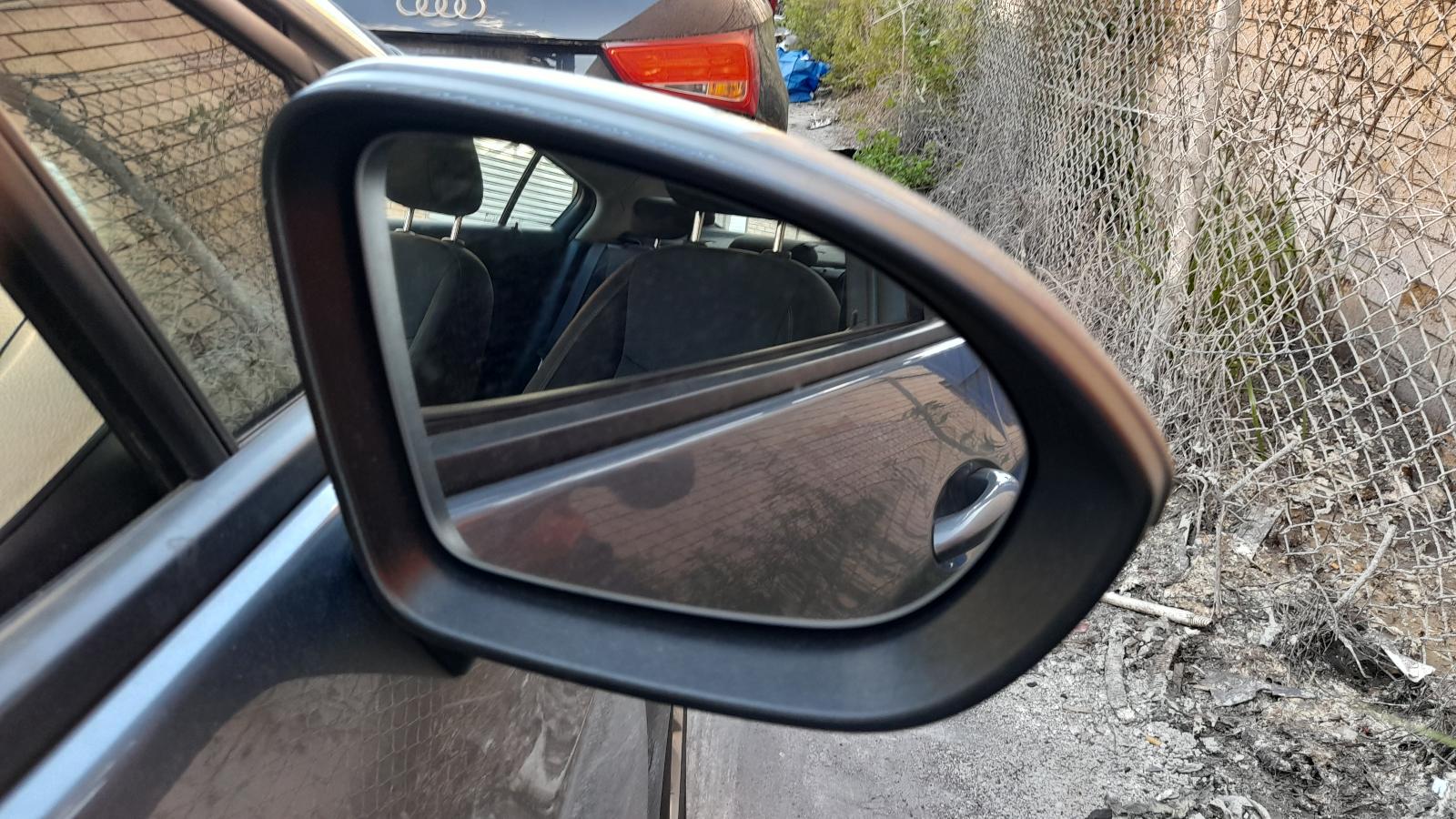 View Auto part Door/Boot/Gate Lock Holden Astra 2017
