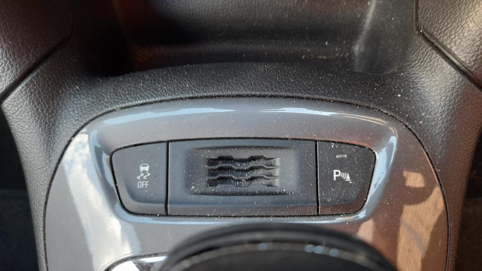 View Auto part Door/Boot/Gate Lock Holden Astra 2017
