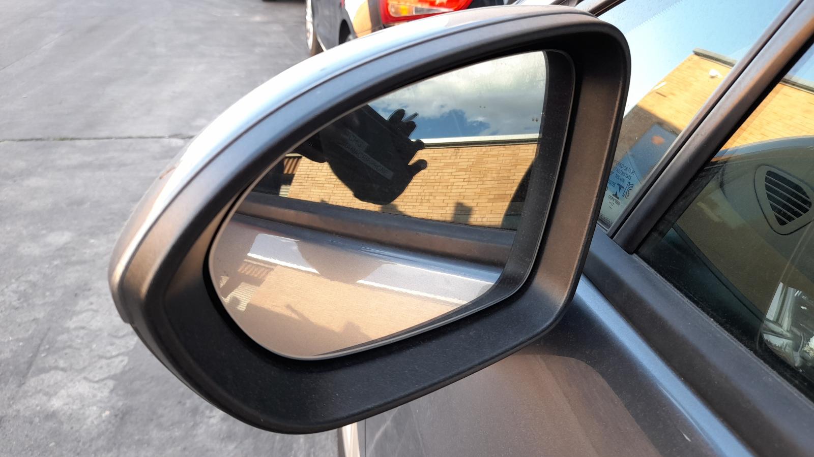 View Auto part Door/Boot/Gate Lock Holden Astra 2017
