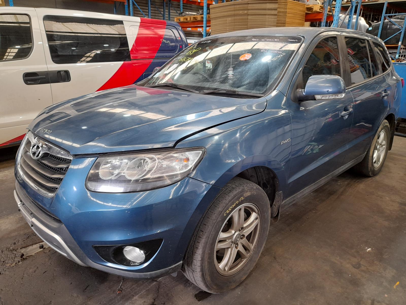 View Auto part null Hyundai Santa Fe 2011