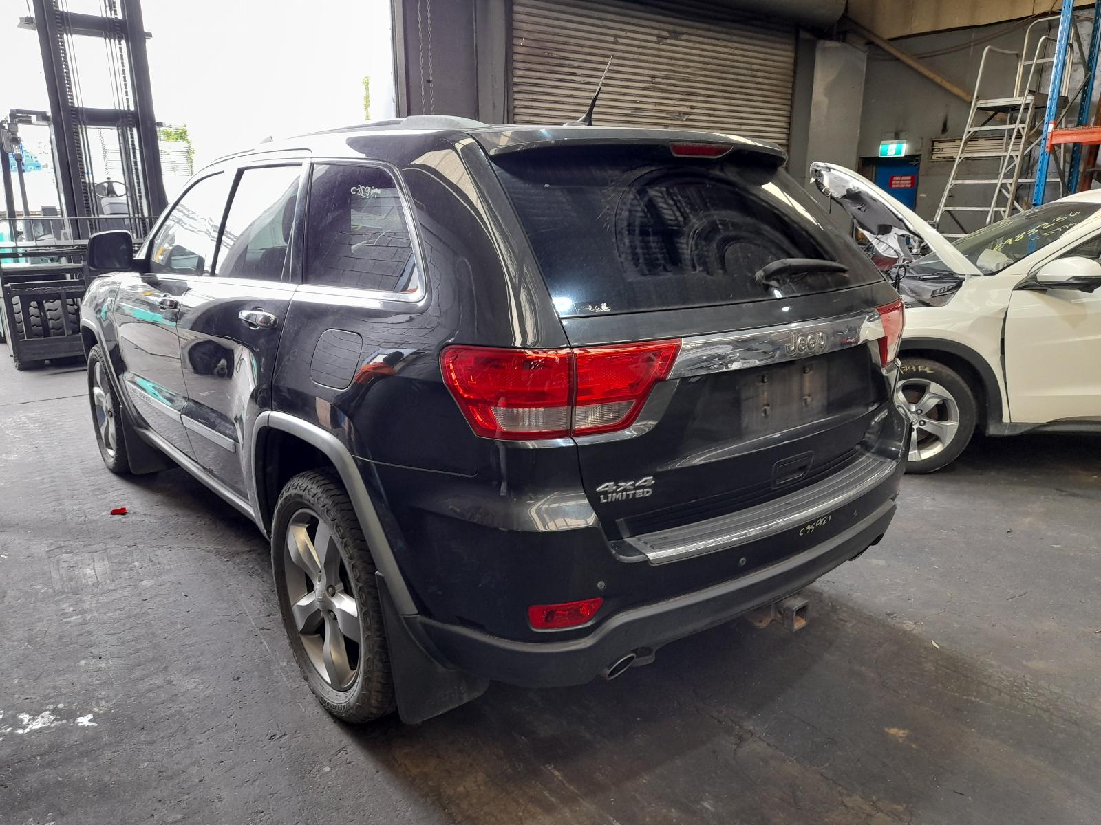 View Auto part Flywheel/Flexplate Jeep Grandcherokee 2011