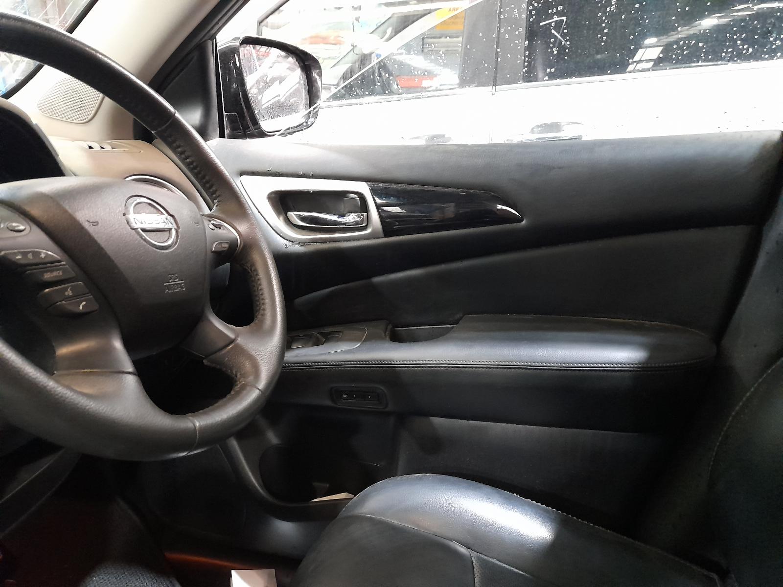 2017 Nissan Pathfinder Bootlid/Tailgate View Auto part Bootlid/Tailgate Nissan Pathfinder 2017