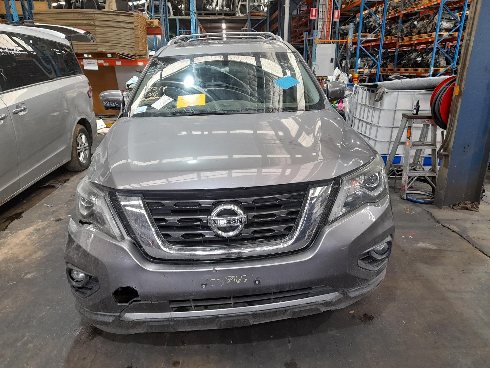 2017 Nissan Pathfinder Bootlid/Tailgate View Auto part Bootlid/Tailgate Nissan Pathfinder 2017