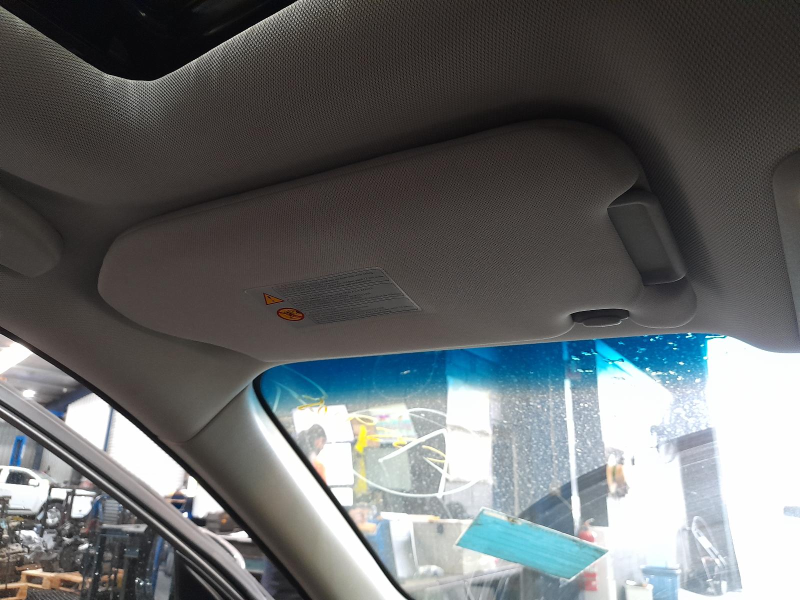 2017 Nissan Pathfinder Bootlid/Tailgate View Auto part Bootlid/Tailgate Nissan Pathfinder 2017