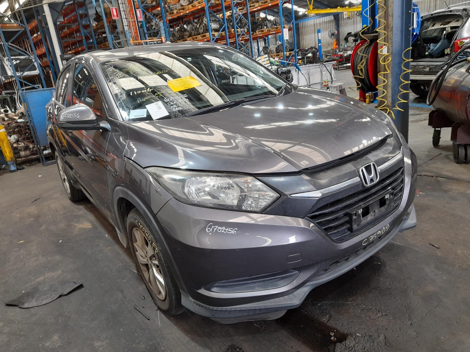 non　HRV BG 1 Rear Bumper Hrv Honda 2016