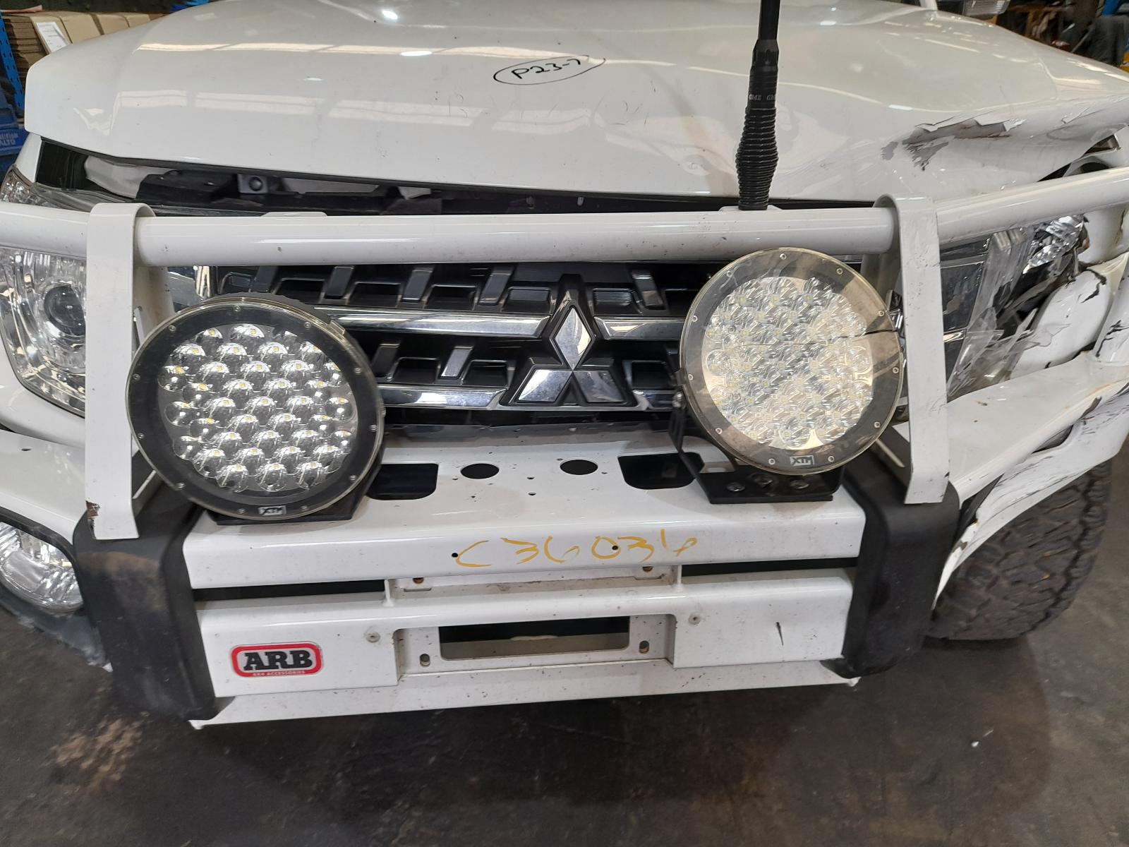 View Auto part Differential Centre Mitsubishi Pajero 2017