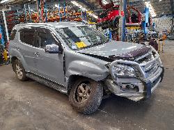 View Auto part A/C Compressor Isuzu Mu-x 2015