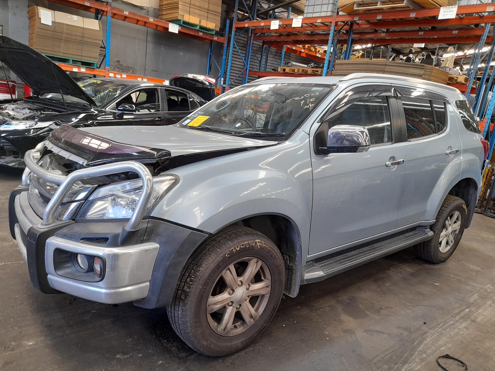 2015 Isuzu Mu-x A/C Compressor View Auto part A/C Compressor Isuzu Mu-x 2015