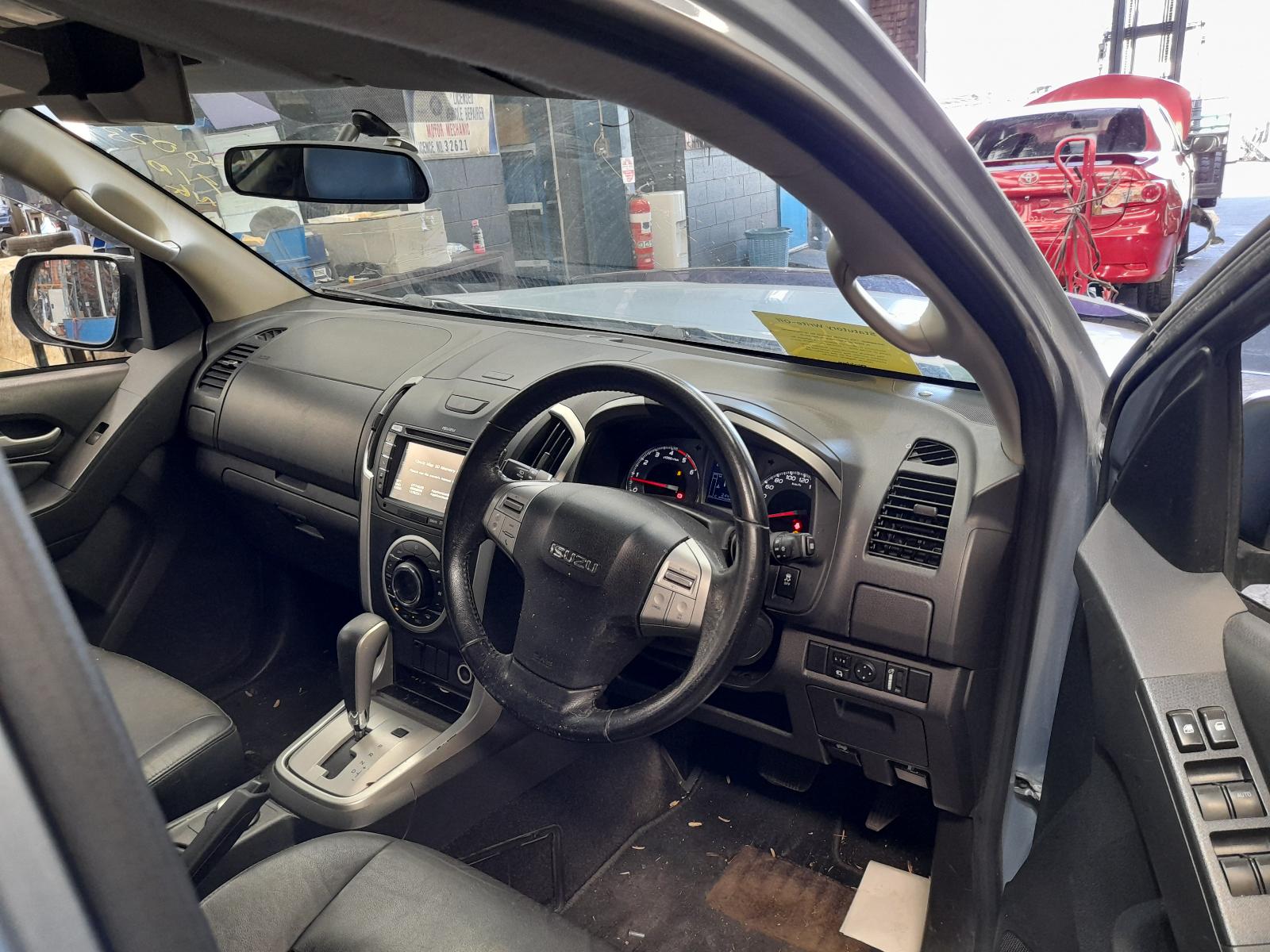 2015 Isuzu Mu-x Flywheel/Flexplate View Auto part Flywheel/Flexplate Isuzu Mu-x 2015