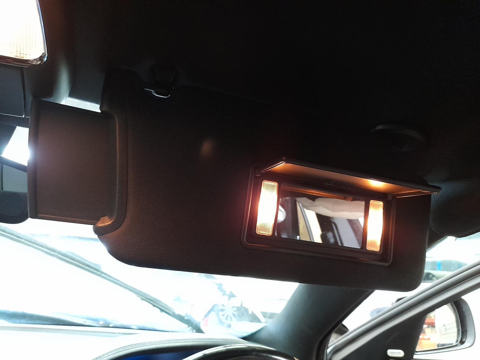View Auto part Sunvisor Chrysler 300c 2012