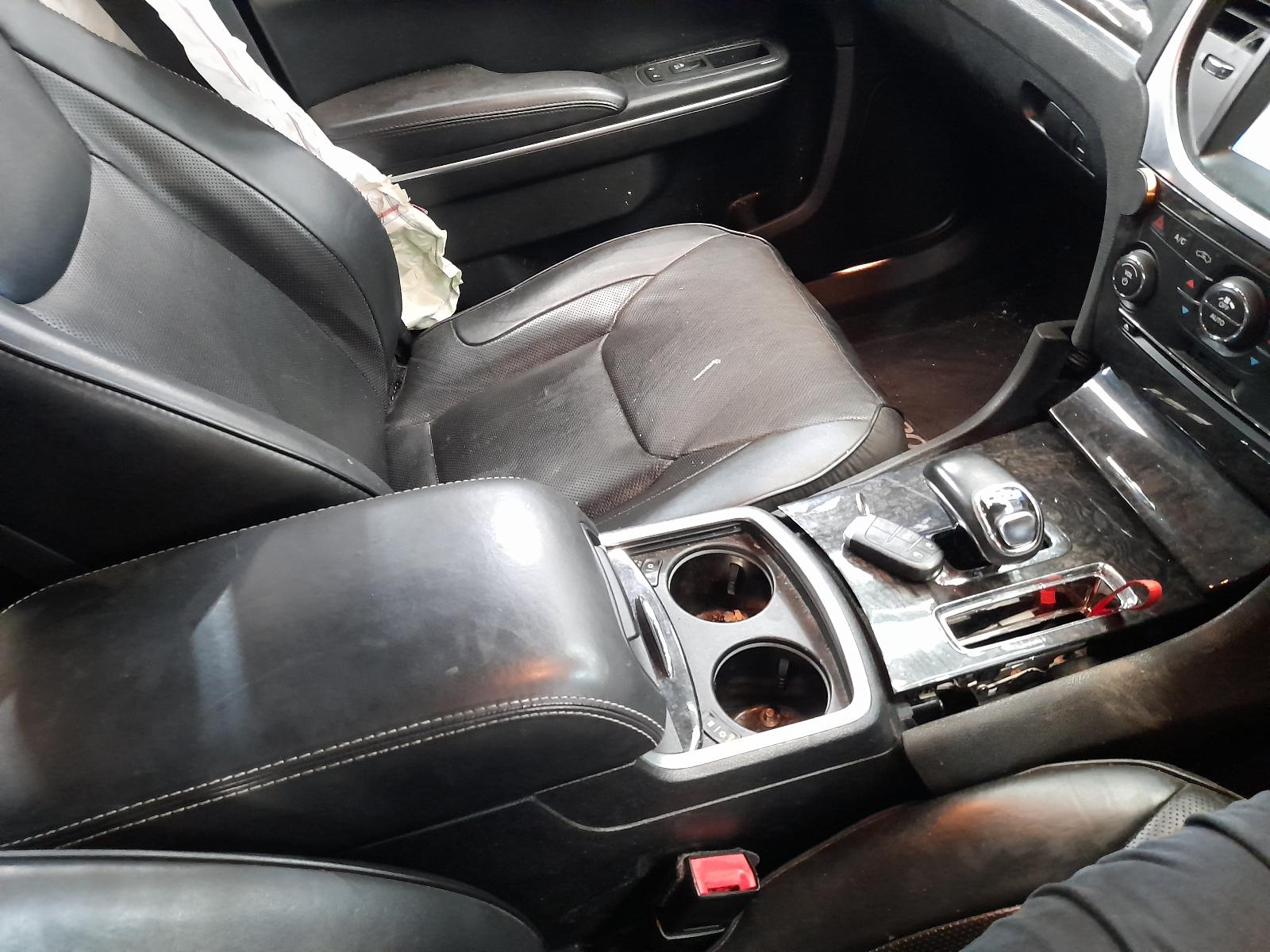 View Auto part Sunvisor Chrysler 300c 2012