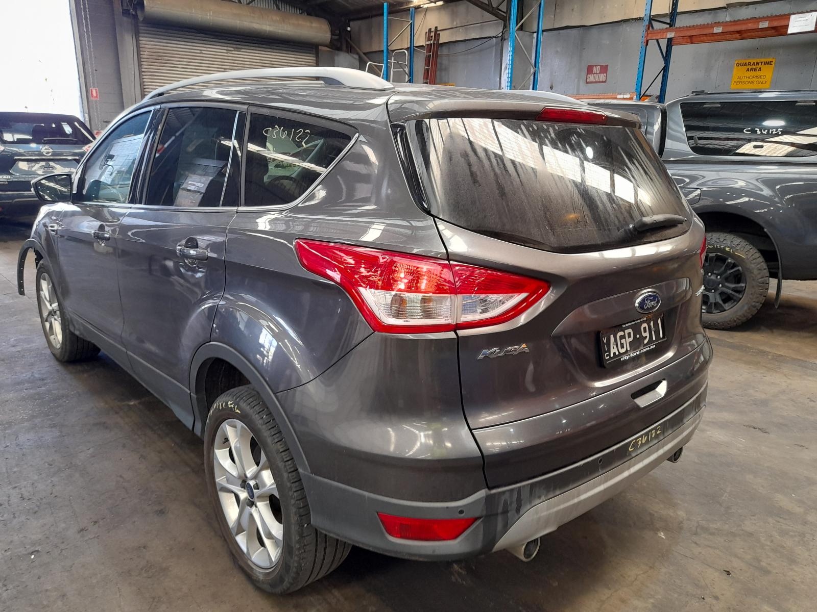View Auto part Right Rear Wnd Reg/Motor Ford Kuga 2015