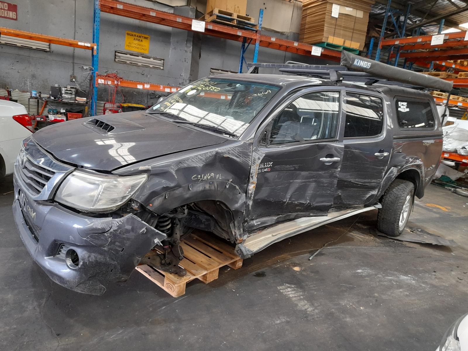 View Auto part Fuse Box Toyota Hilux 2012