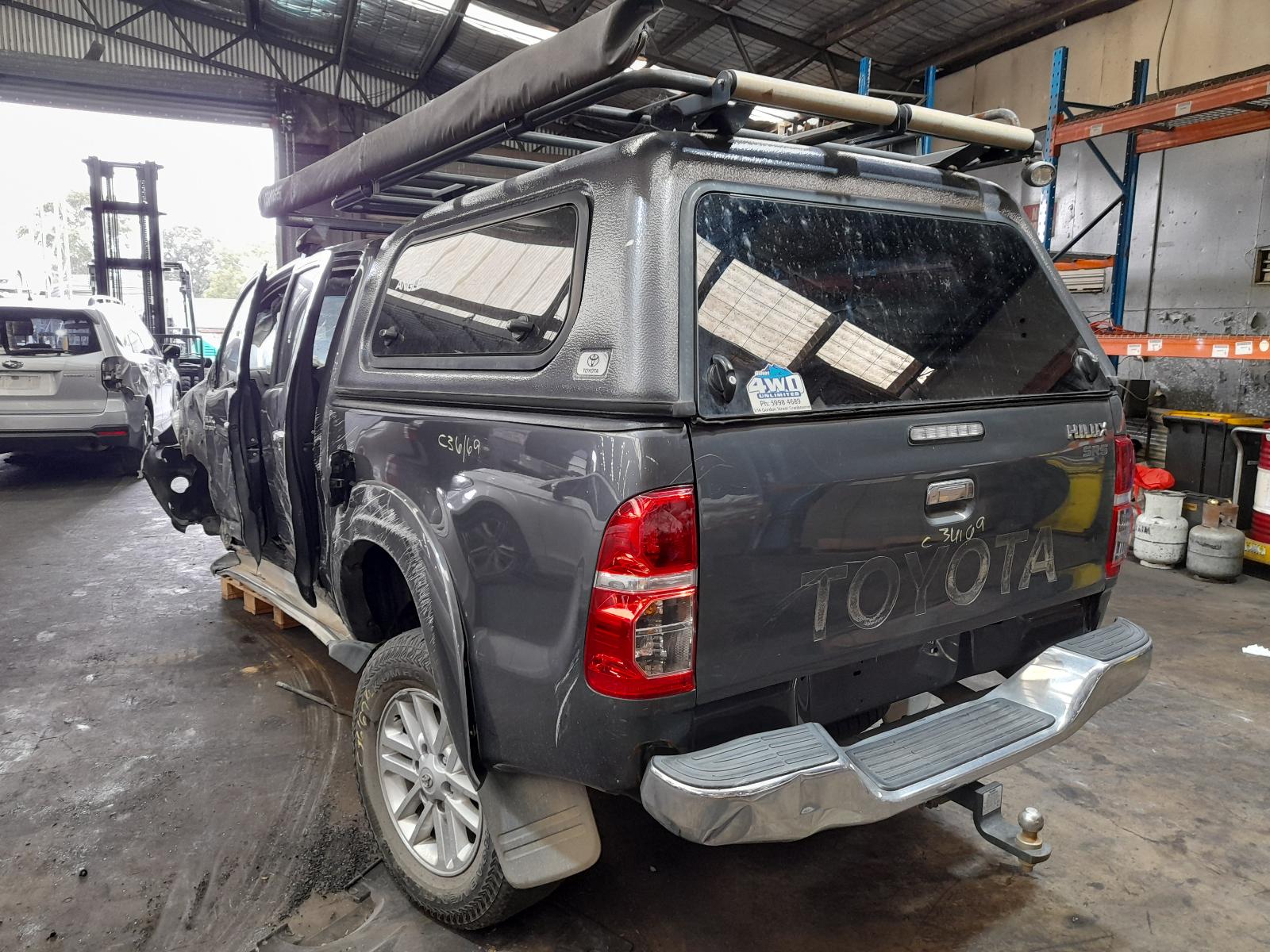 View Auto part Fuse Box Toyota Hilux 2012