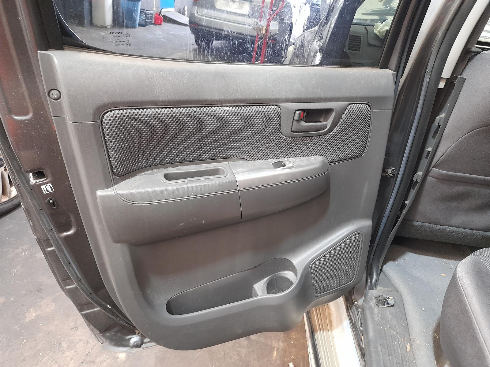 View Auto part Fuse Box Toyota Hilux 2012
