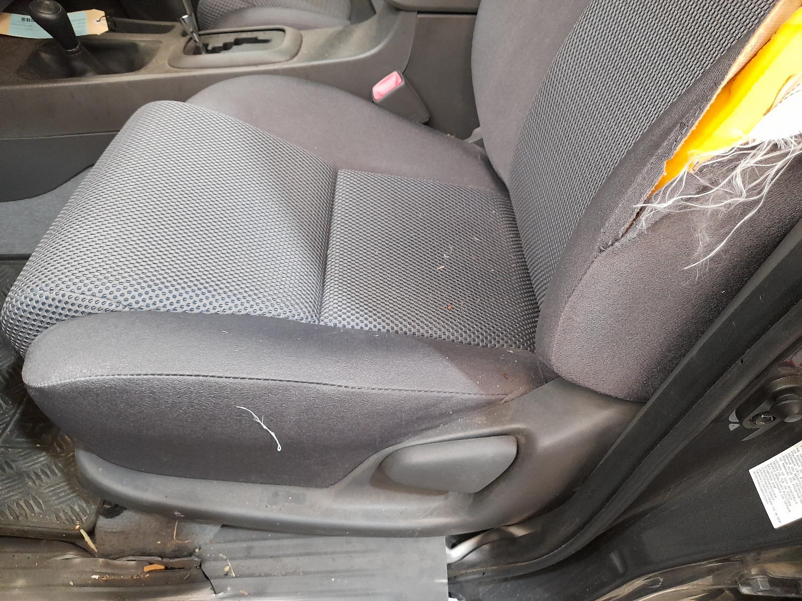 View Auto part Fuse Box Toyota Hilux 2012