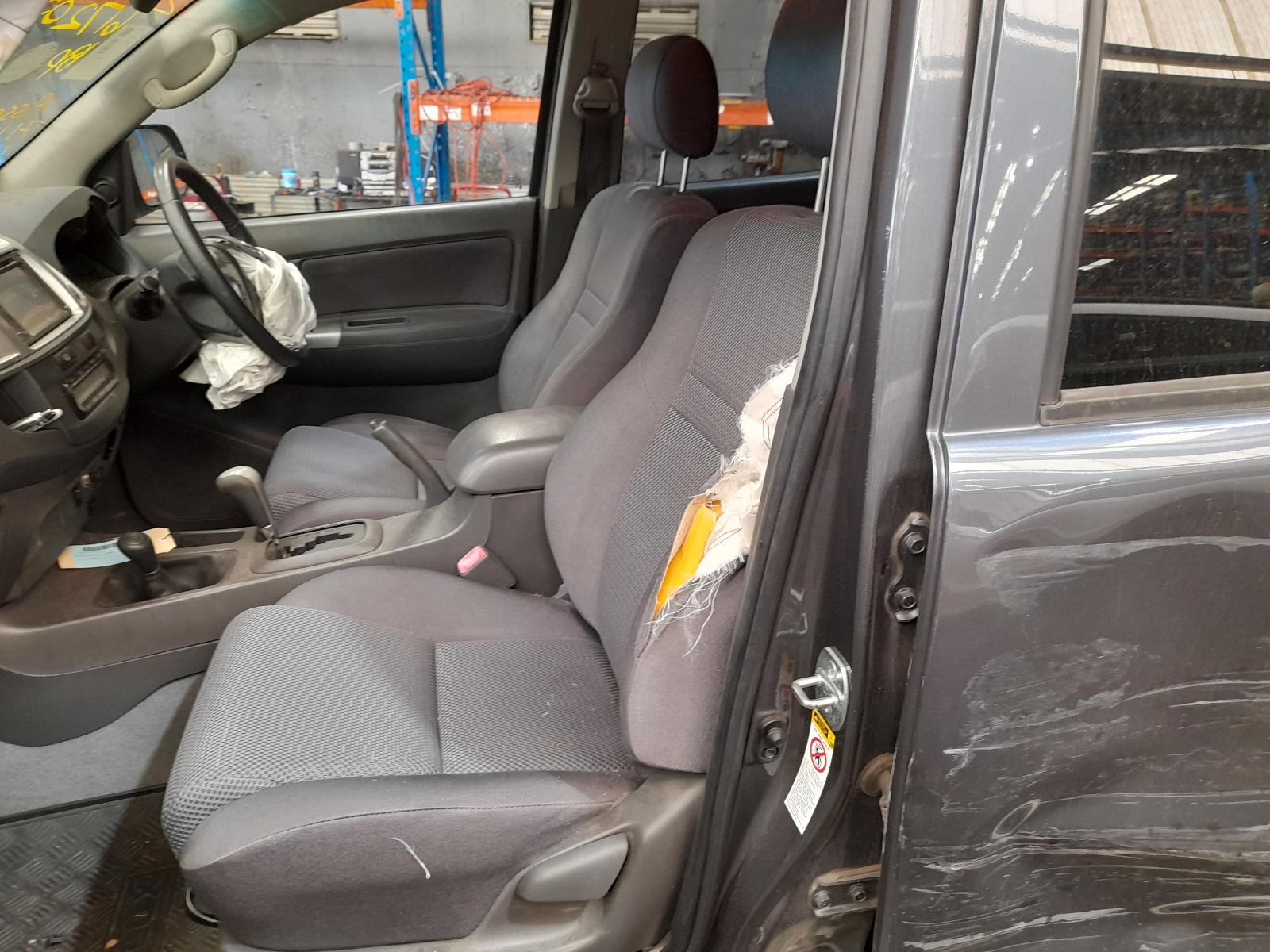 View Auto part Fuse Box Toyota Hilux 2012