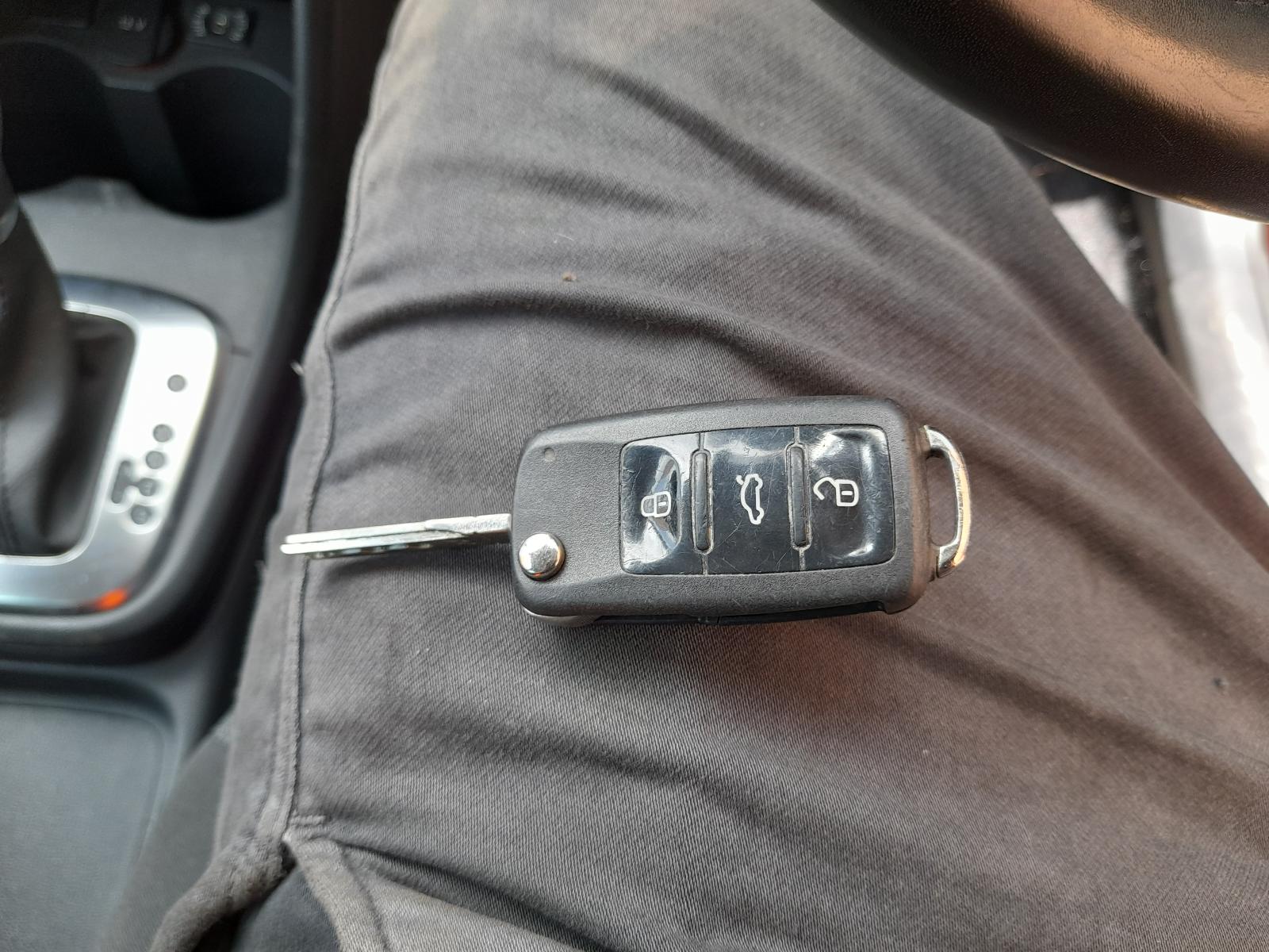 View Auto part Instrument Cluster Volkswagen Polo 2011