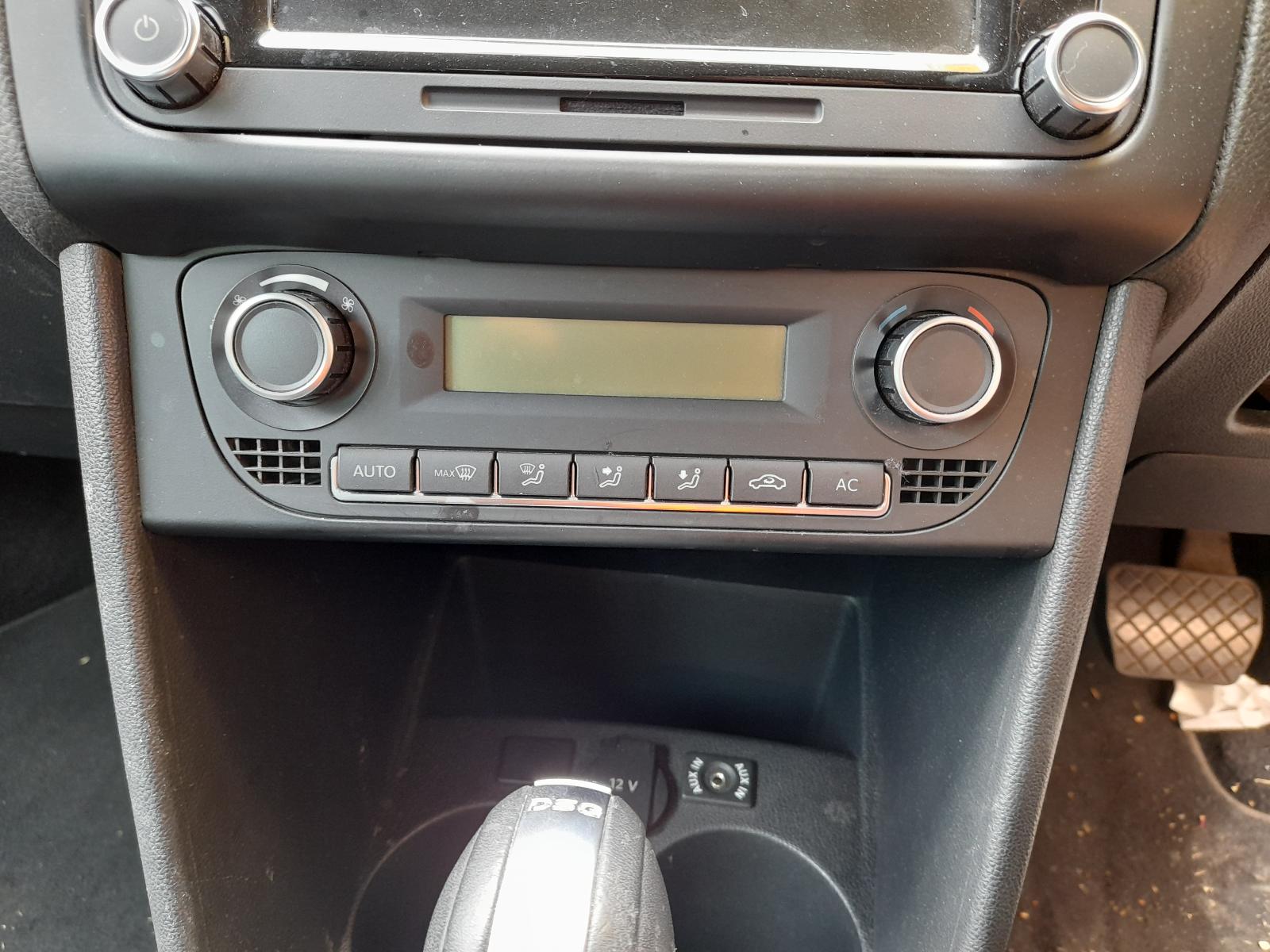 View Auto part Instrument Cluster Volkswagen Polo 2011