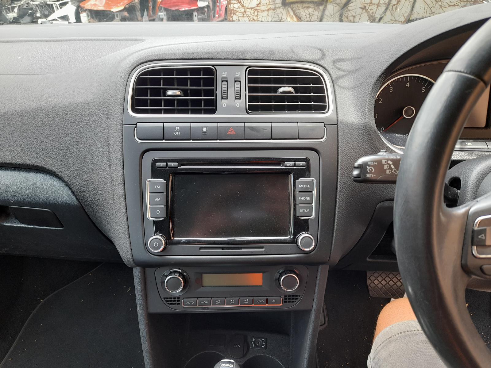 View Auto part Instrument Cluster Volkswagen Polo 2011