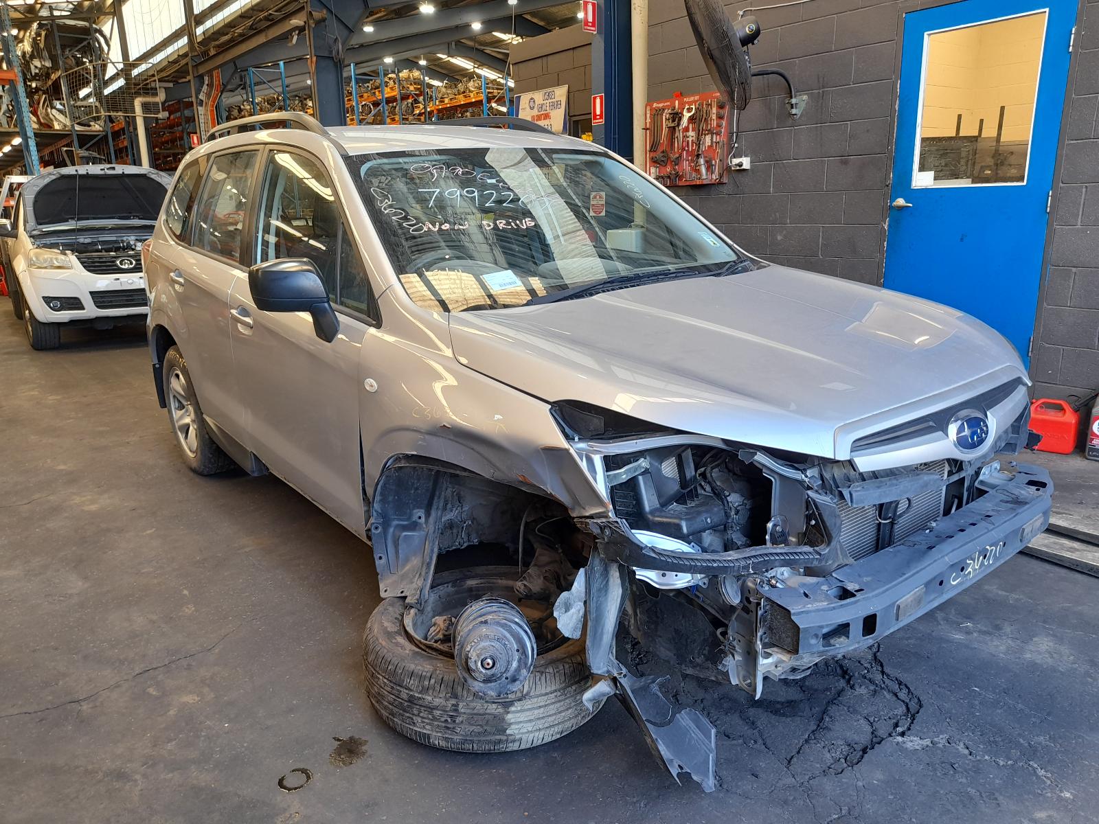 View Auto part Engine Subaru Forester 2014