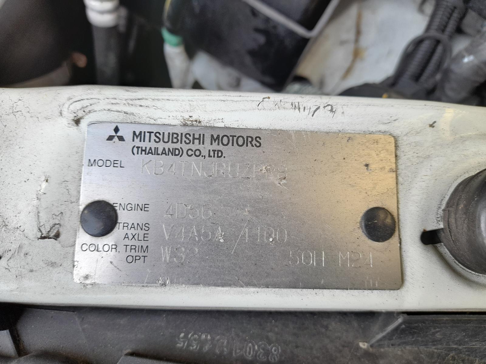 2011 Mitsubishi Triton Front Bumper View Auto part Front Bumper Mitsubishi Triton 2011