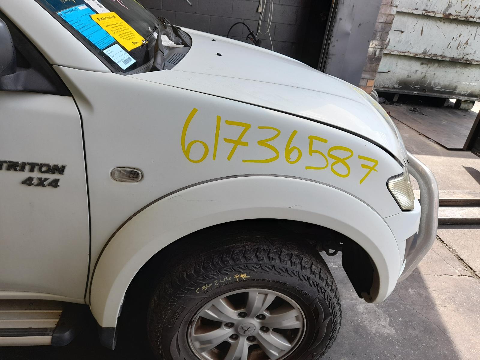 2011 Mitsubishi Triton Front Bumper View Auto part Front Bumper Mitsubishi Triton 2011